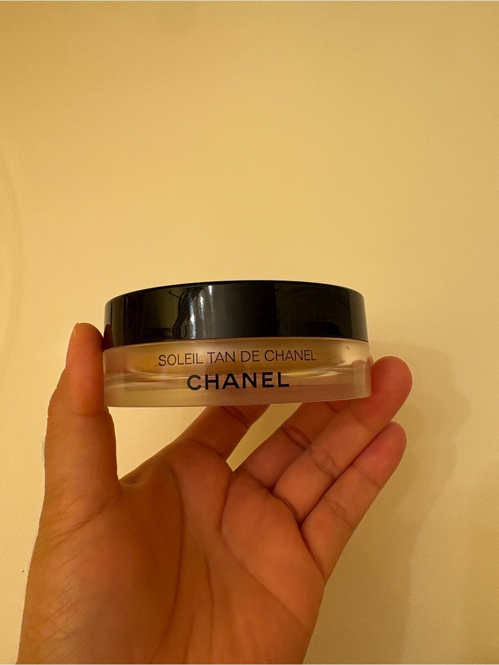 CHANEL Soleil Tan De Chanel Bronzing Cream - Black Cap, Warm Tan Jar